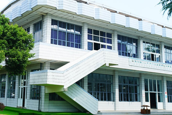  成都市武侯区亚细亚职业学校环境