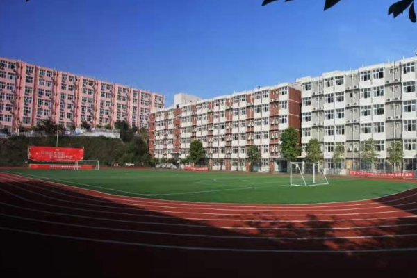  南充电子工业学校环境
