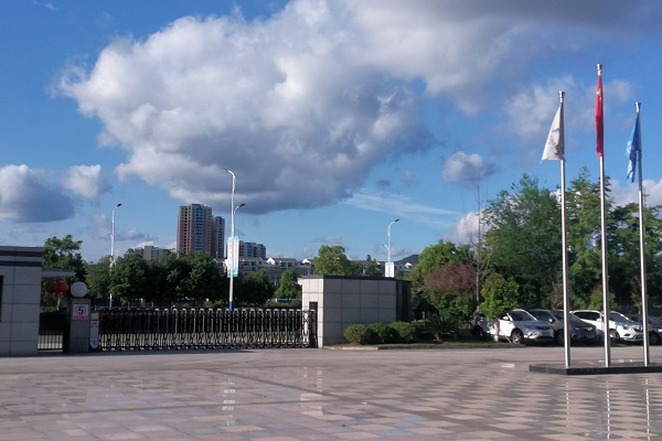  射洪旅游学校图片