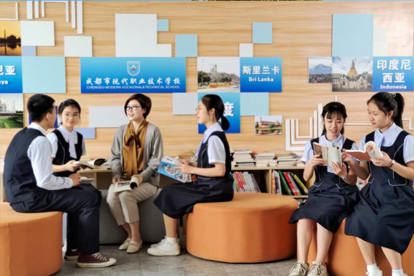 锦江区综合高级中学环境怎么样