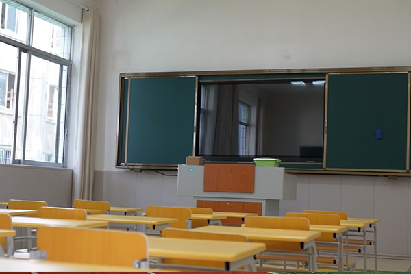 武侯艺高学校环境介绍