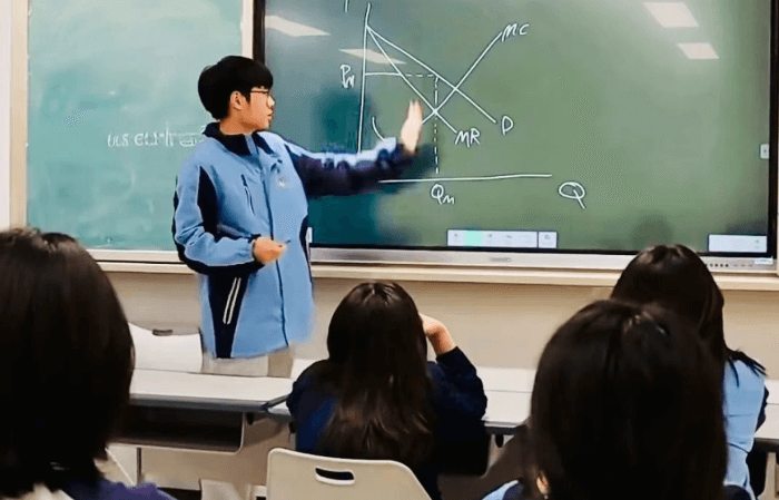 四川省金堂中学校