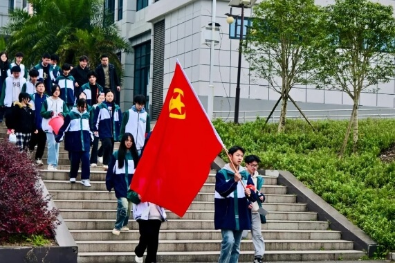 自贡旅游职高