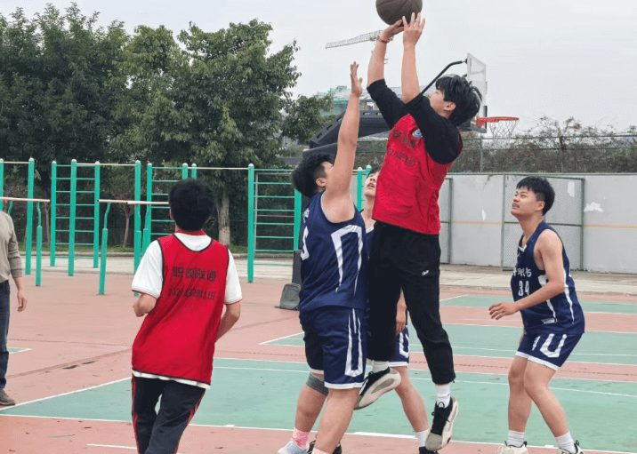 成都汽车职业技术学校
