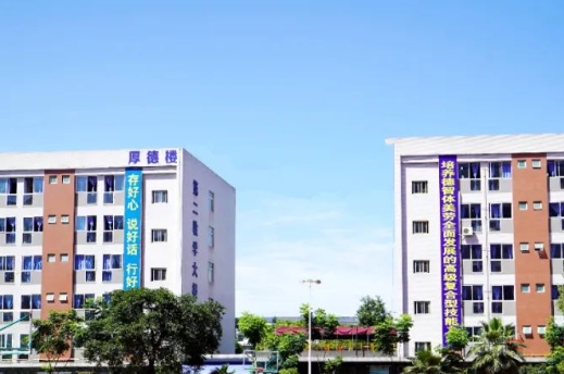 四川希望汽车职业学院