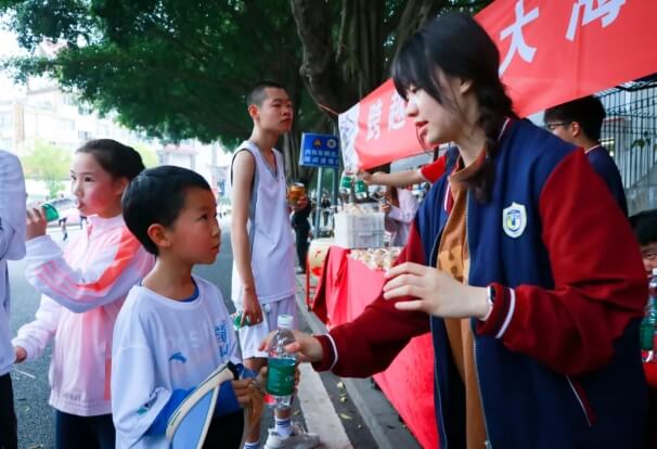 北外附属东坡外国语学校