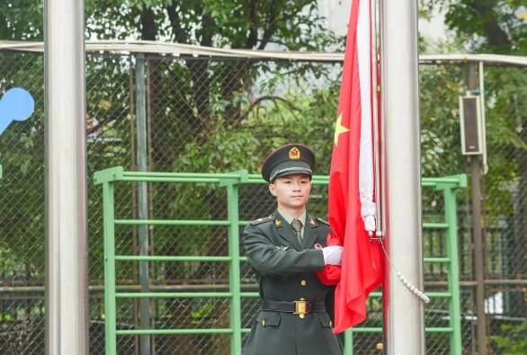 成都电子信息学校