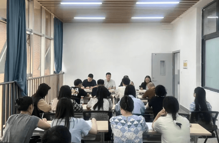 成都市温江区燎原职业技术学校