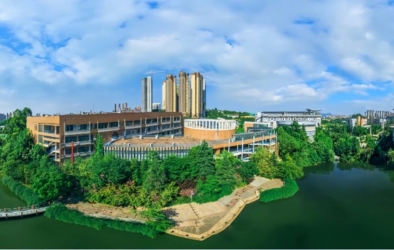 四川城市技师学院航拍校园环境