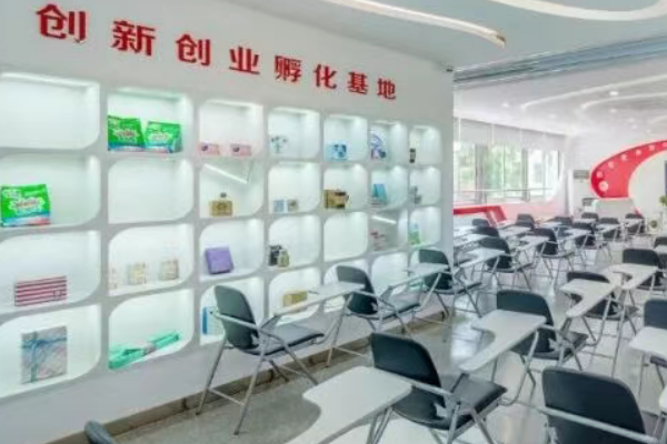 中职学校