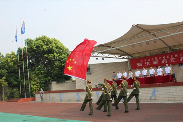 科融新高学校活动