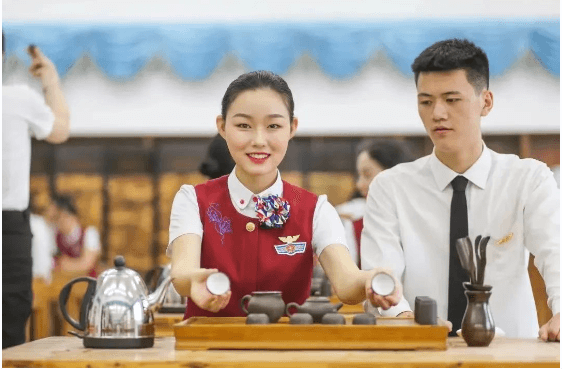 天府新区航空旅游职业学院
