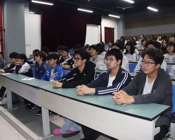 成都广信职业学校招生