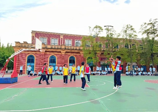 四川五月花技师学院召开第二批夏令营