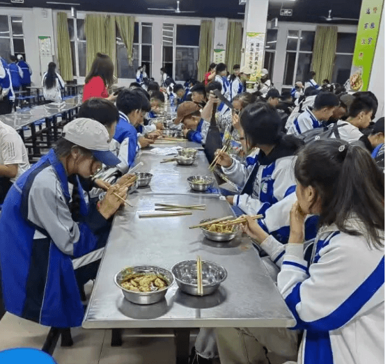 四川希望汽车技师学院