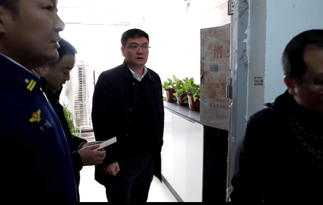 友爱职校