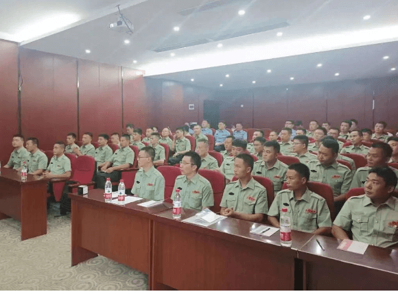 南充电子工业学校